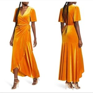 NWOT Nordstrom Leith Wrap Dress in Gold